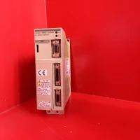 R88D-UA04V/Ricondizionato