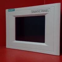 6AV6545-0BC15-2AX0/Ricondizionato