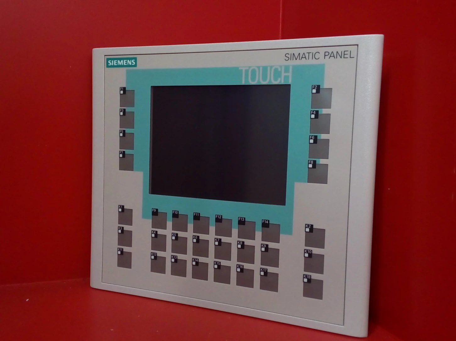 6AV6642-0DC01-1AX1/Ricondizionato