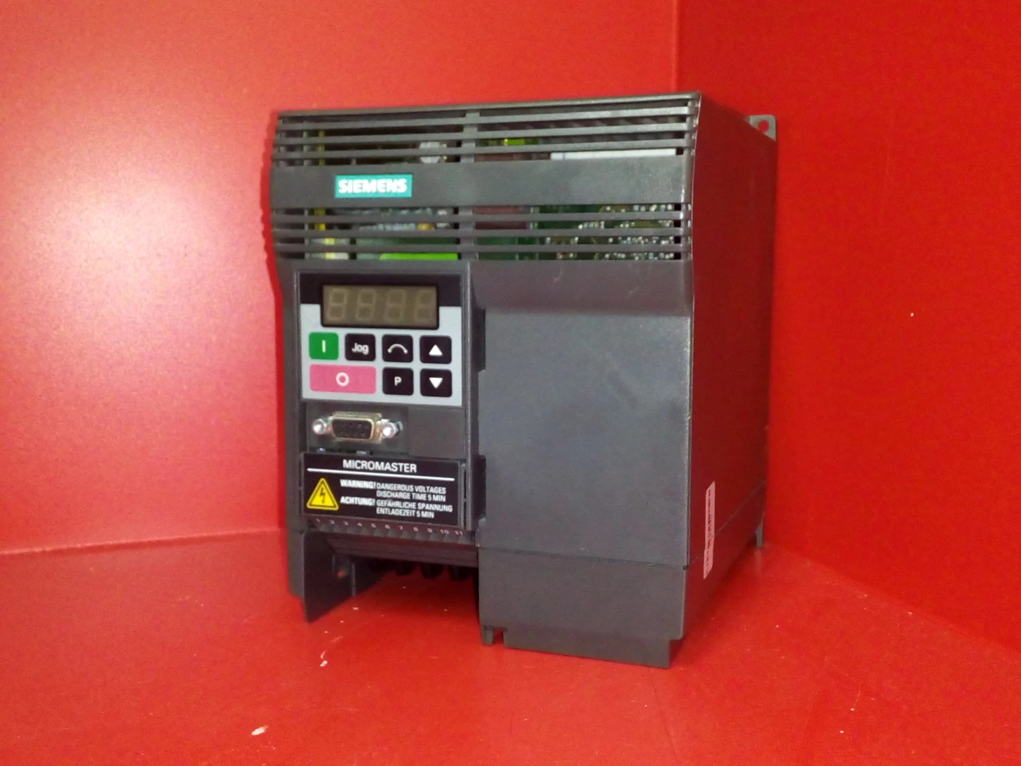 6SE9215-8DB40/Riparazione