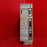 R88D-UA04V/Ricondizionato